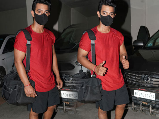 Aadi photos after gym completion